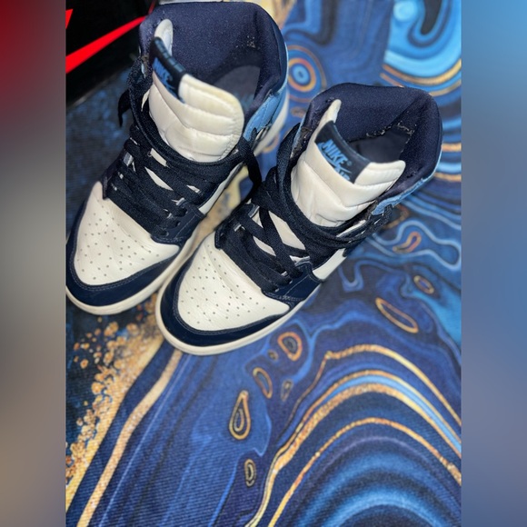 Nike Air Jordan 1’s - Picture 4 of 6